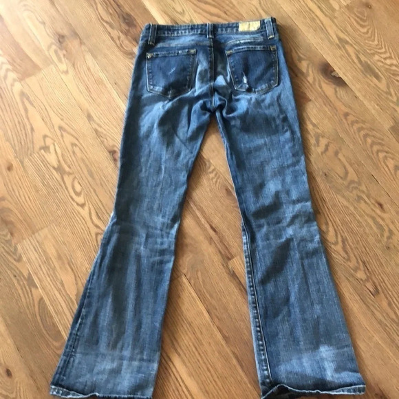 Vigoss women’s distressed flare leg jeans - Picture 12 of 12